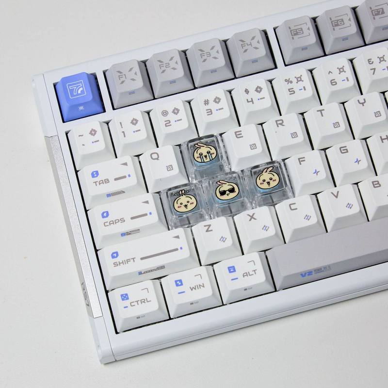 Chiikawa 4 Pcs Handmade Transp - đánh giá và giá Gaming Keyboard He